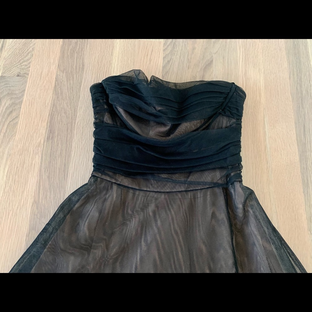 BCBG Maxazria size 4 - Picture 6 of 6